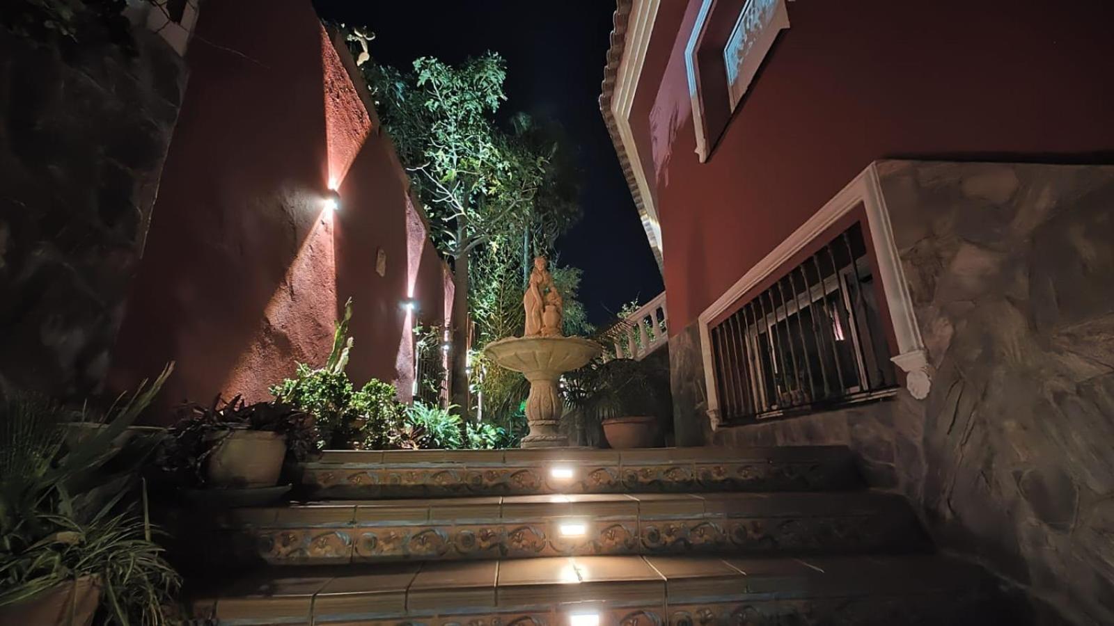 Majestic Villa By The Beach Heated Private Pool & Jacuzzi Benalmádena Exterior foto
