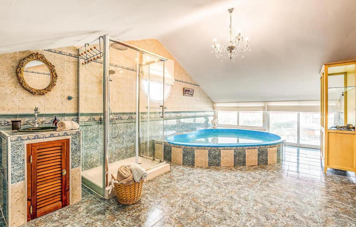 Majestic Villa By The Beach Heated Private Pool & Jacuzzi Benalmádena Exterior foto